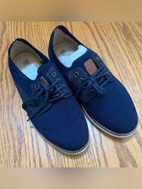 Johnston & Murphy Upton Knit
Plain Toe shoes
